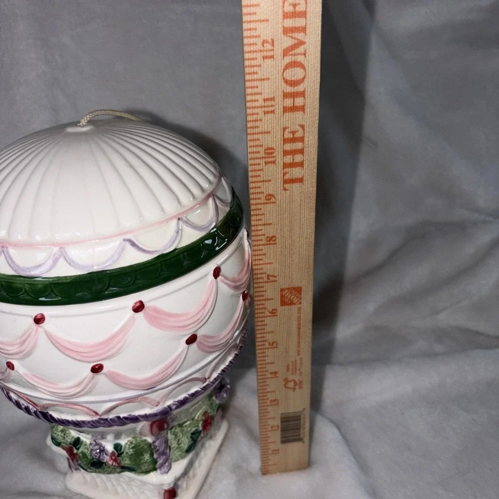 Vintage 80s Sigma the Tastesetter Victorian Ascension Hot Air Balloon Cookie Jar